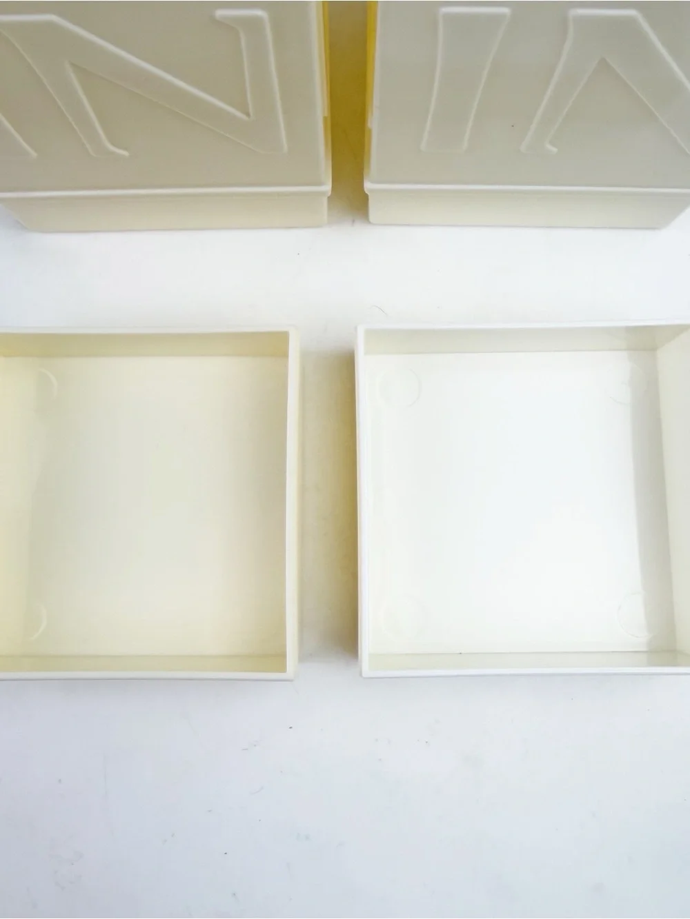 Vtg 90s Clinique Makeup Lipstick Tray Vanity Organize Storage Plastic Cups Lids